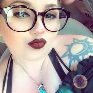 Meet your Posher, Lorena